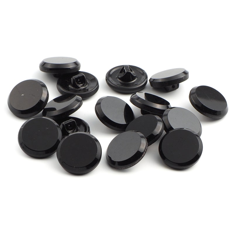 Czech vintage gloss black round glass buttons 18mm Lot 16
