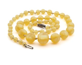 17" vintage Deco Czech knotted necklace gradual Yellow satin givre glass beads
