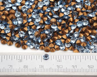 Lt.Sapphire Blue Machine Cut glass Chatons faceted loose stones rhinestones Lot 1440pcs, ss17, 4.2mm Czech Vintage