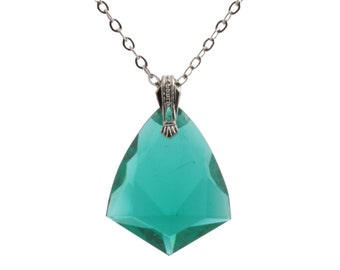 Vintage Czech silver chain necklace green shield faceted pendant glass bead