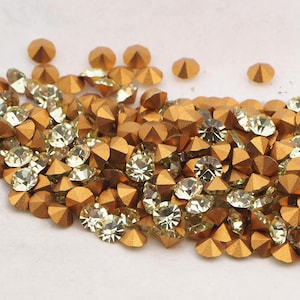 Lot 20 g, ss18, 4,2 mm Tchèque vintage jaune Jonguil Verre taillé Chatons pierres non serties strass