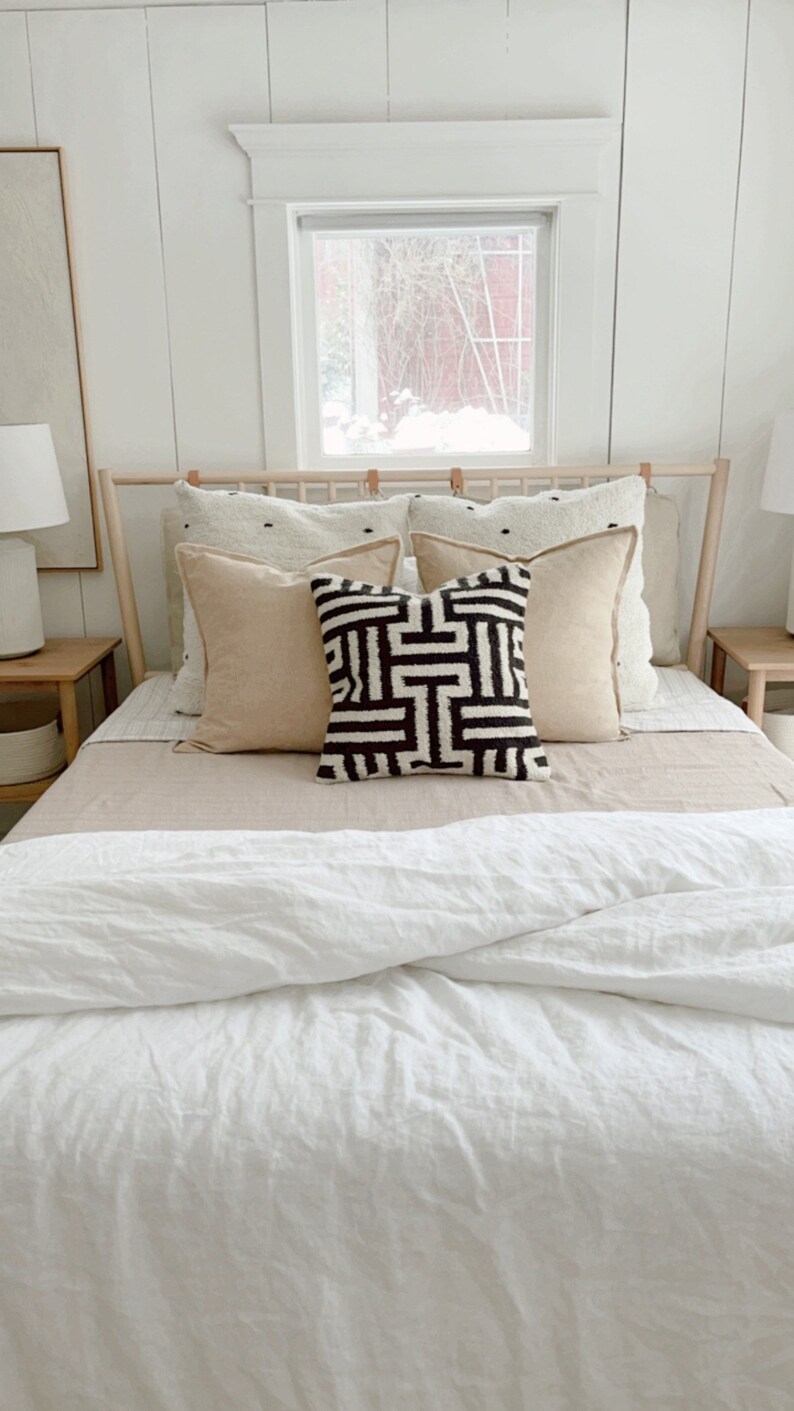 Chunky Knit Throw Pillows/ Black and White Geometric Modern Etsy