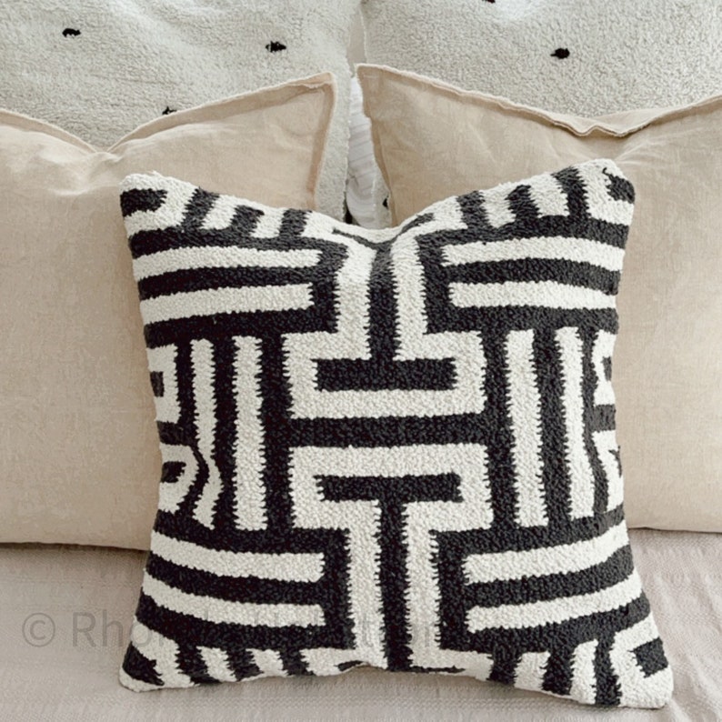 Chunky Knit Throw Pillows/ Black and White Geometric Modern Etsy