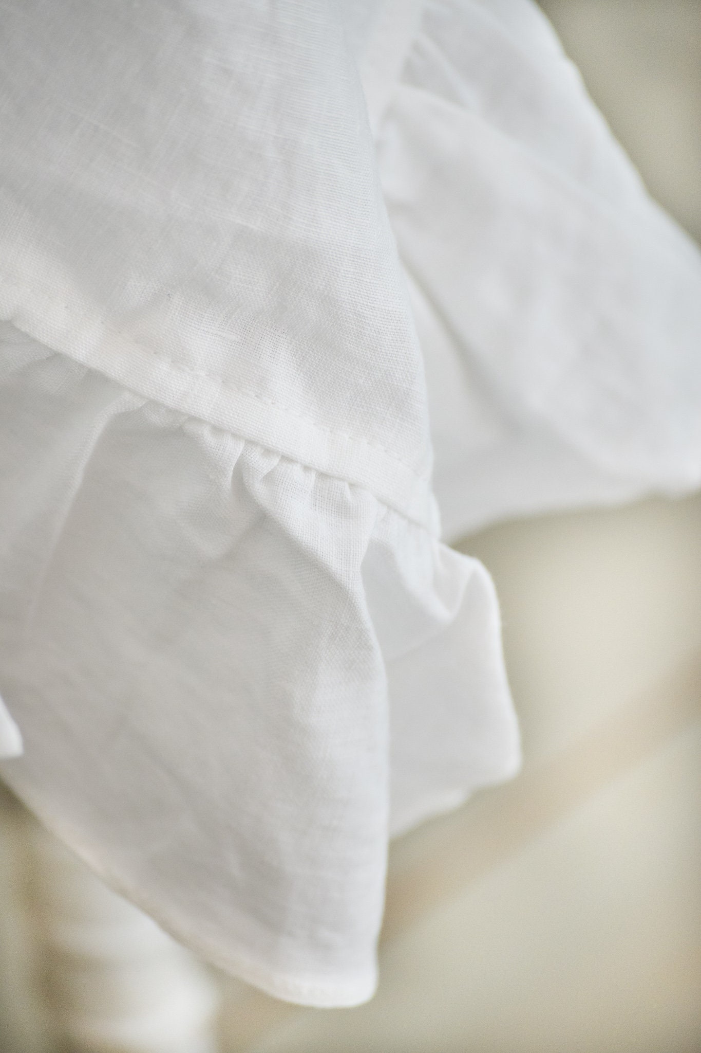 White BlanketSwaddle BlanketRuffle Baby Blanket/Linen | Etsy