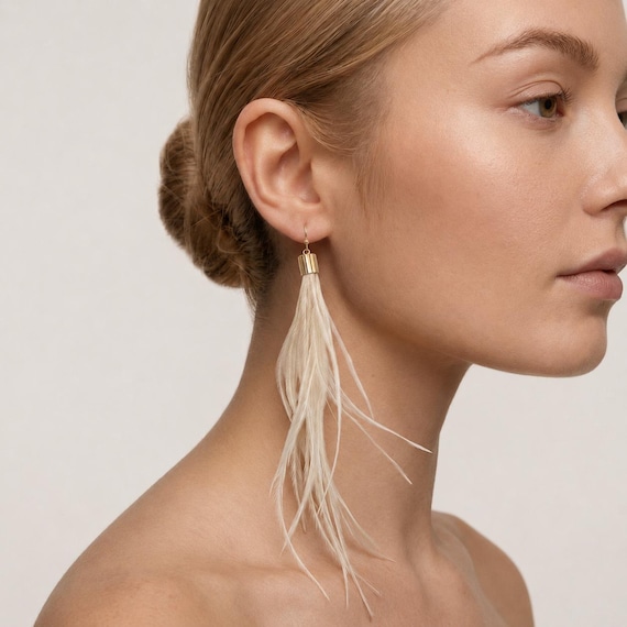 1 Pair Neutral Feather Earrings, Boho Bridal Jewelry, Elegant Tassel Drop Earrings in White Ivory Champagne Beige, Bridesmaid Gift for Her