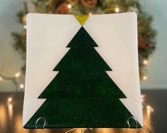 Christmas Tree Dish V. 2A — Aventurine Green and White  — 10” x 10” x 0.74”