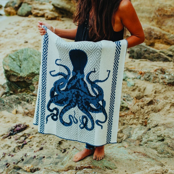 Octopus throw blanket sale