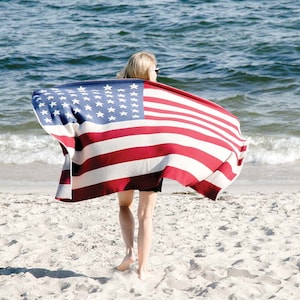Vintage Style American Flag Throw- In2Green Luxury Blanket, Recycled Cotton Blend, Knit in the USA