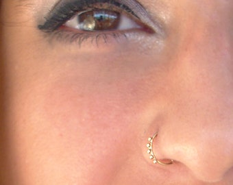 Dainty gold nose ring