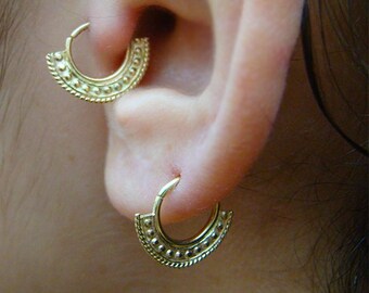 Set Di 24 Orecchini Per Cartilagine In Acciaio Chirurgico Oro 14k: Cerchi E Borchie Con Retro Piatto | BeautyPiercing Set - 2