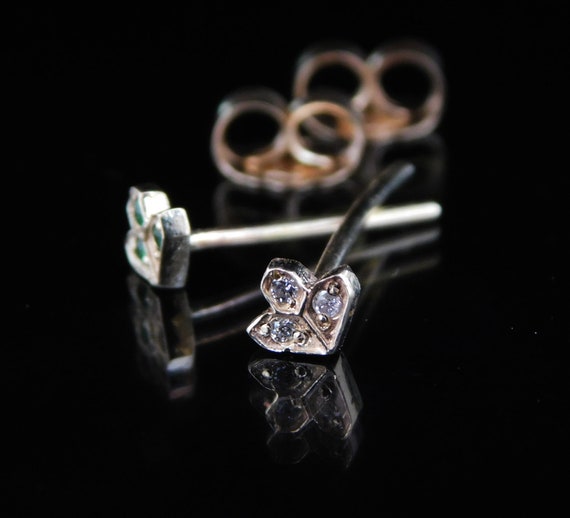 Diamond studs hot sale for girls