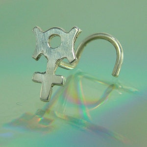 Uranus, kleiner Nasenstecker, Uranus, Silberner Nasenstecker, Nasenstift, Nasenschraube, Nasenlochstecker, kleiner Nasenstecker, Nasenstecker, Symbol Nasenstecker, Planetensymbol