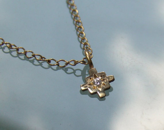 14k or Jaune Diamant Bar style solitaire Charme Collier Pendentif ~ 1.2 g