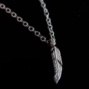 silver feather necklace, tiny pendant, boho feather pendant, 925 silver charm, silver jewelry, cute necklace , dainty necklace