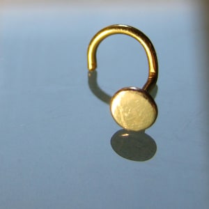 Gold nose stud, dot nose stud, nose pin, Minimalist nose stud, nose screw, nostril stud, small nose stud, dainty nose ring, nose stud ring