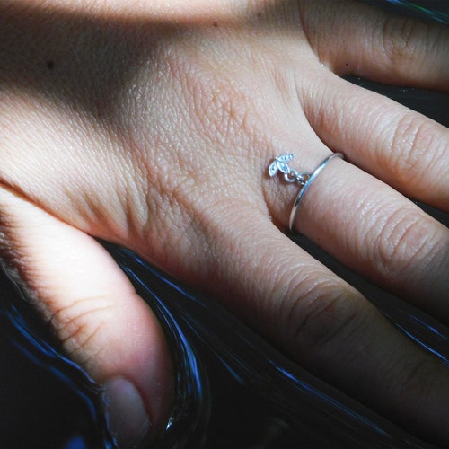 Boho dangle silver ring, delicate ring, thin rings, wedding band, statement ring, shops unique rings,flower jewelry, dainty ring, boho jewelry