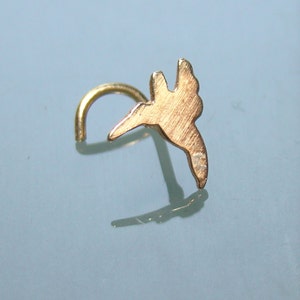 Hummingbird, nose stud, Gold nose stud, nose pin, bird nose stud, nose screw, nostril stud, small nose stud, nose stud, helix, tragus stud