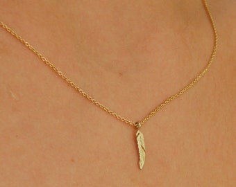 14 k Gold feather necklace, tiny pendant, boho feather pendant, gold charm, 14 karat jewelry, cute necklace , dainty necklace