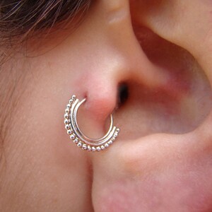 Boucle d&#39;oreille tragus en argent, cerceau Helix, boucles d&#39;oreilles cartilage argent, boucles d&#39;oreilles tragus, boucles d&#39;oreilles hélice avant-propos, cerceau tragus, anneau hélicoïdal, anneau de nez