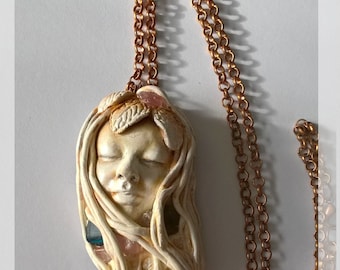 goddess of nature necklace with pink quartz stones and labradorites, handmade necklace, sculpture, wicca, lithotherapy, clay, jewel