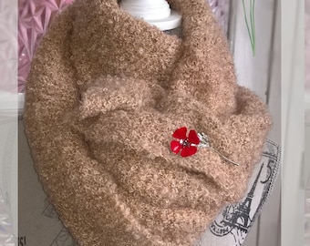 Soft scarf and poppy brooch, knitwear, wool, Bart & Francis, creative wool, poppy jewelry, knitted scarf, gift, flower