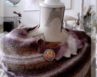 Dragon tail scarf "Winter", knit, handmade, cabochon brooch, gift, woman scarf, acrylic, woman knit, handmade scarf