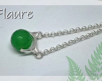 Cat pendant necklace in silver and aventurine, aventurine, silver jewelry, aventurine jewelry, gift jewelry, cat head