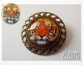 Retro bronze brooch "The Tiger"