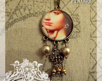 A cabochon pendant necklace "woman look", cabochon necklace, cabochons pendant, jewelry charms, jewelry cabochons, jewelry gifts