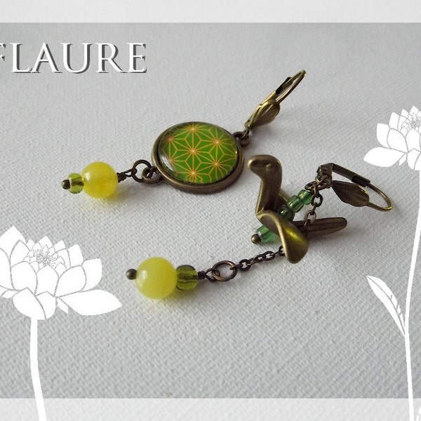 Boucles d'oreille "Origami" vert pomme, boucles d'oreilles cabochons, cabochons, bijoux cabochons, bijoux origami, bijoux cadeau, jade