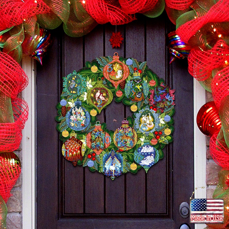 12 Days of Christmas Wreath - Outdoor Indoor Christmas Decor - Wooden Christmas Door Hanger - Wall decor 8185313H 