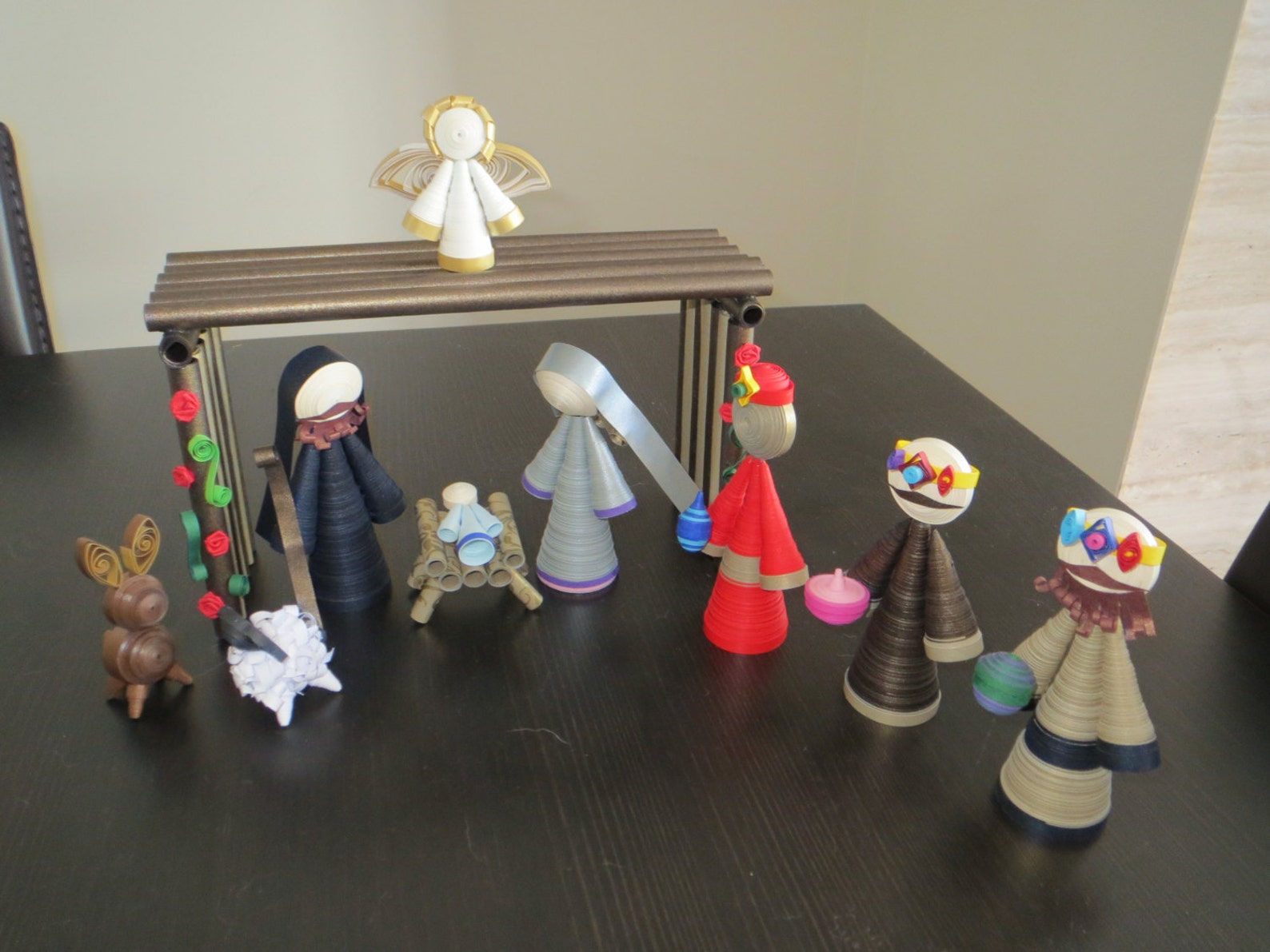 Complete Handmade Quilling Nativity Scene in Paper 9 Pieces and a Hut A