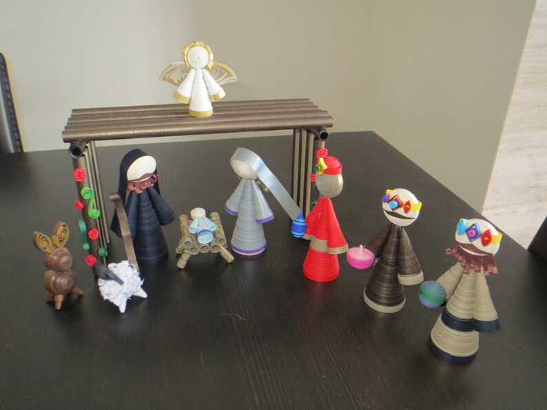 Complete Handmade Quilling Nativity Scene in Paper 9 Pieces and a Hut A