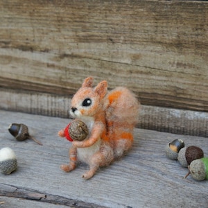 Felted squirrel Xmas ornament Christmas miniature Woodland animal  Felted wild animal Wool felted Animal Winter Decor Soft sculpture
