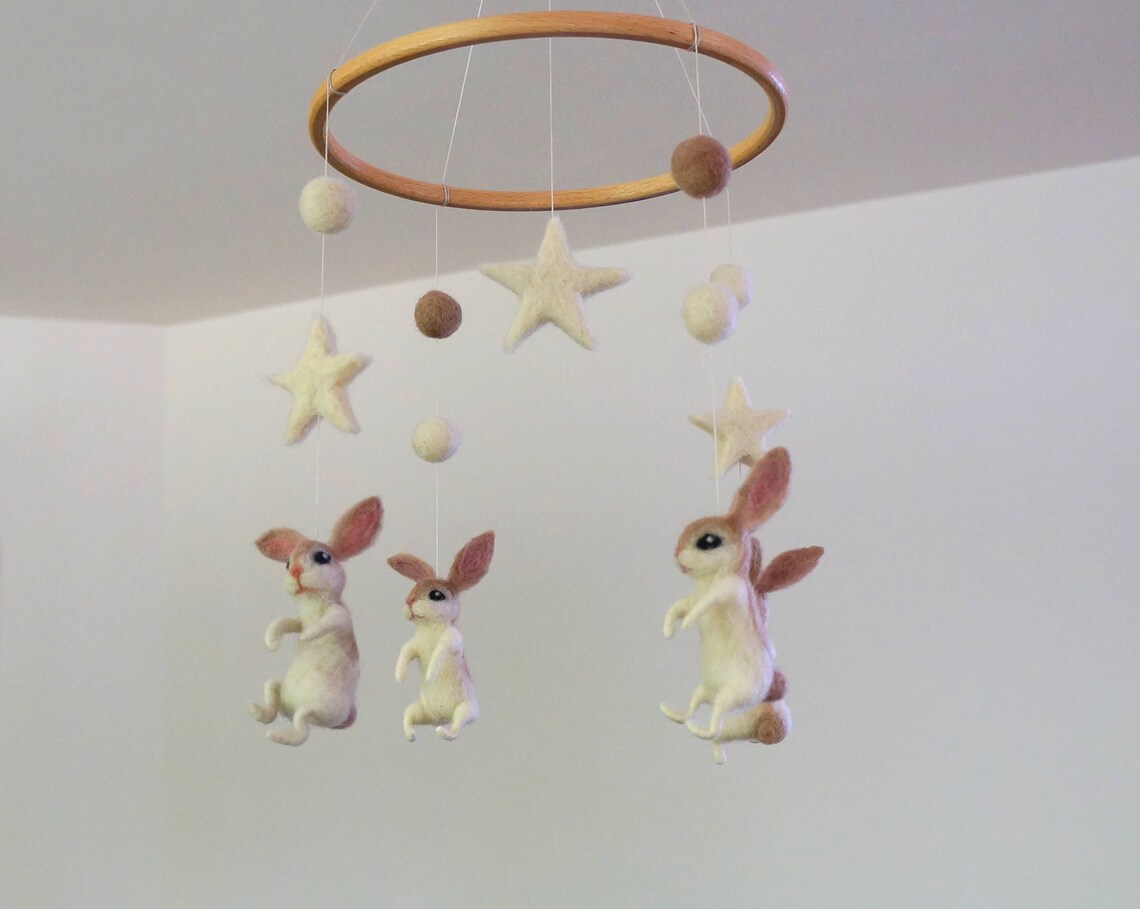Bunny Mobile Baby Crib Mobile Felted Animal Mobile White Etsy