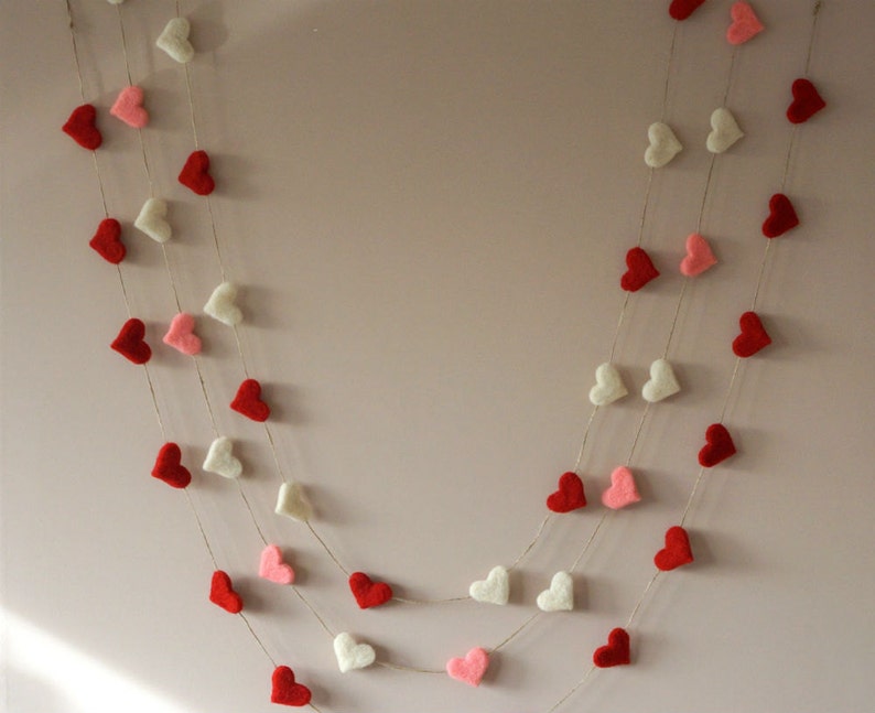 Needle Felted heart Red Heart Garland Valentines heart garland Wool Red Hearts Woolen décor Party Banner Holiday Home Decor Wedding Garland image 5