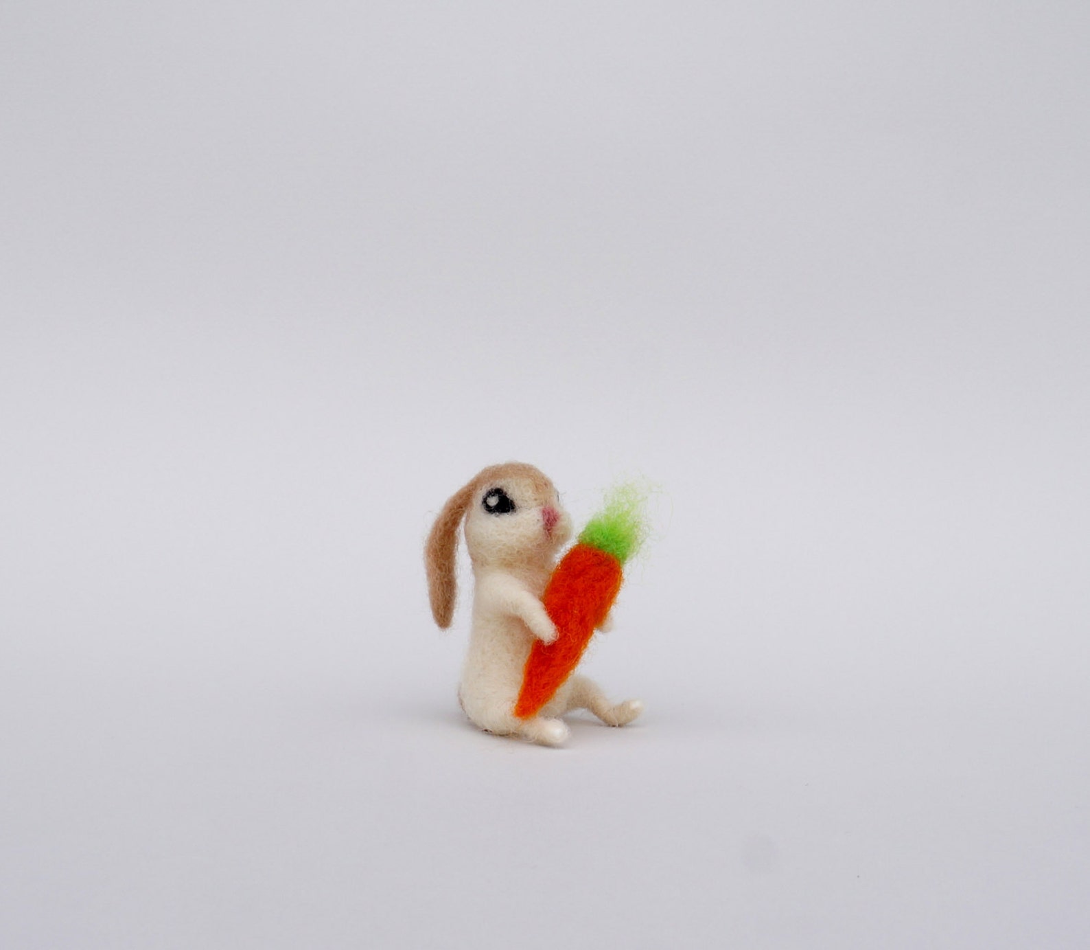 Tiny Bunny Carrot Mini Hare White Felt Rabbit Wool Figurine Cute Easter ...