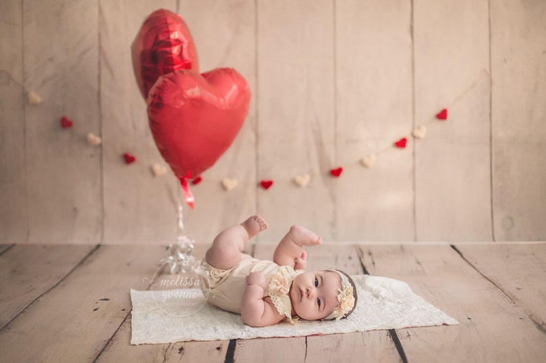 Needle Felted heart Red Heart Garland Valentines heart garland Wool Red Hearts Woolen décor Party Banner Holiday Home Decor Wedding Garland image 3