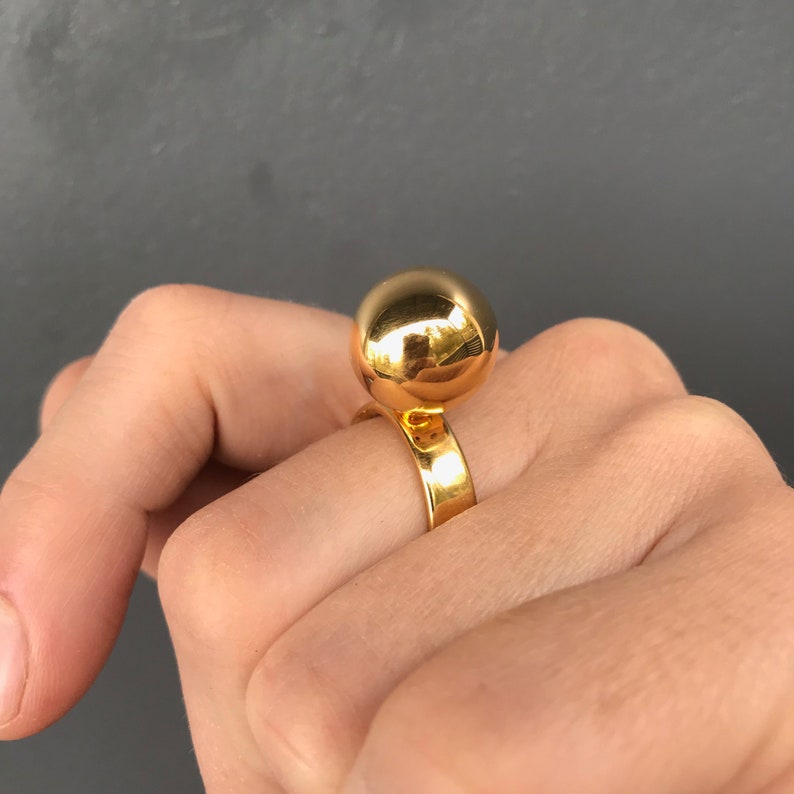 The sphere ring. The simple gold ring of ball. The gold fancy | Etsy