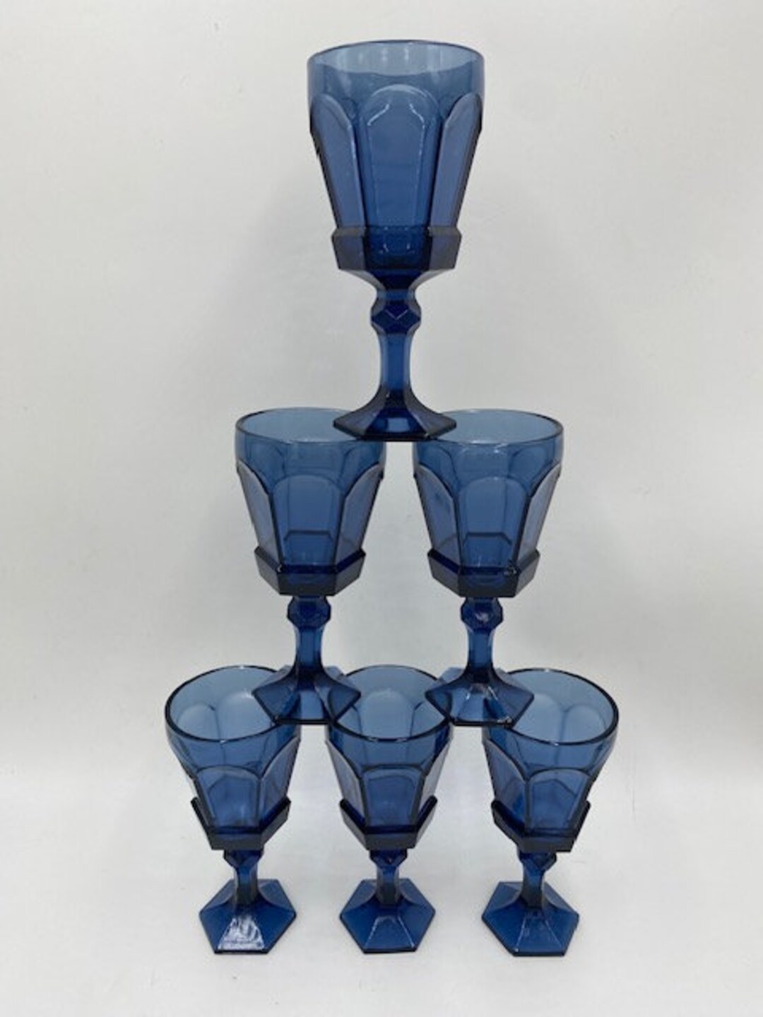 Vintage 1970s-1980s Hand-Blown Blue Optic Swirl Wine Glasses – SAÉA