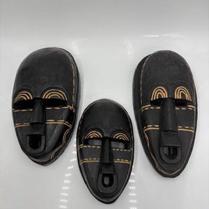 Vintage Wooden Mask - Wooden Mask - Set of 3 - Vintage Wall Hanging - Vintage Wood Mask - Wood Mask - Mask - Wall Mask - Hand Carved Mask