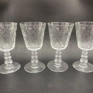 Vintage Crystal Wine Glasses - Vintage Wine Glasses - Wine Glass - Set of 4 - Cut Glass Crystal Goblet - Vintage Barware - Vintage Crystal