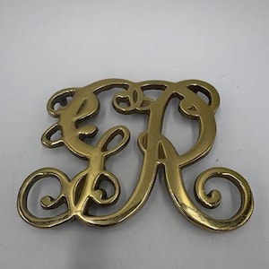 Vintage Virginia Metalcrafters King George Solid Brass Trivet - Monogram Cipher