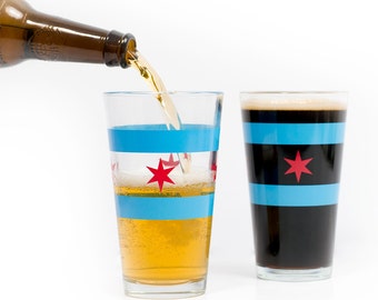 Chicago Flag Pint Glass / 16 oz made in usa glass, Chicago gift, Chicago keepsake