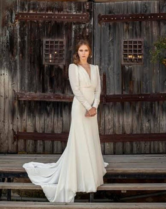 etsy long sleeve wedding dress