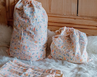 Grand et petit Pochon cadeau // emballage cadeau tissu // sac a vrac // Sac linge sale // Pochon voyage