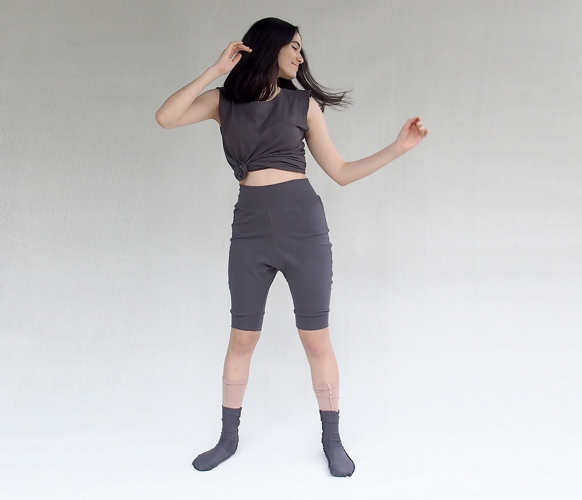 Knee Length Yoga Shorts Organic Cotton 