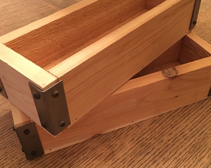 Herb planter/Cedar planter box/Planter box/Trough