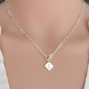 Paperclip necklace with initials, toggle letter necklace, dainty paperclip name necklace , custom personalized jewelry Gift