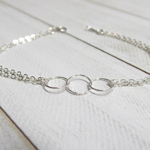 Eternity bracelet Sister bracelet Friendship bracelet BFF bracelet Three sister bracelet Interlocking circle bracelet Gift for her Infinity image 4